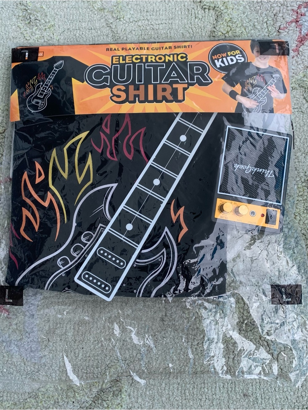 ThinkGeek Electronic Rock Guitar Shirt Kids Size L